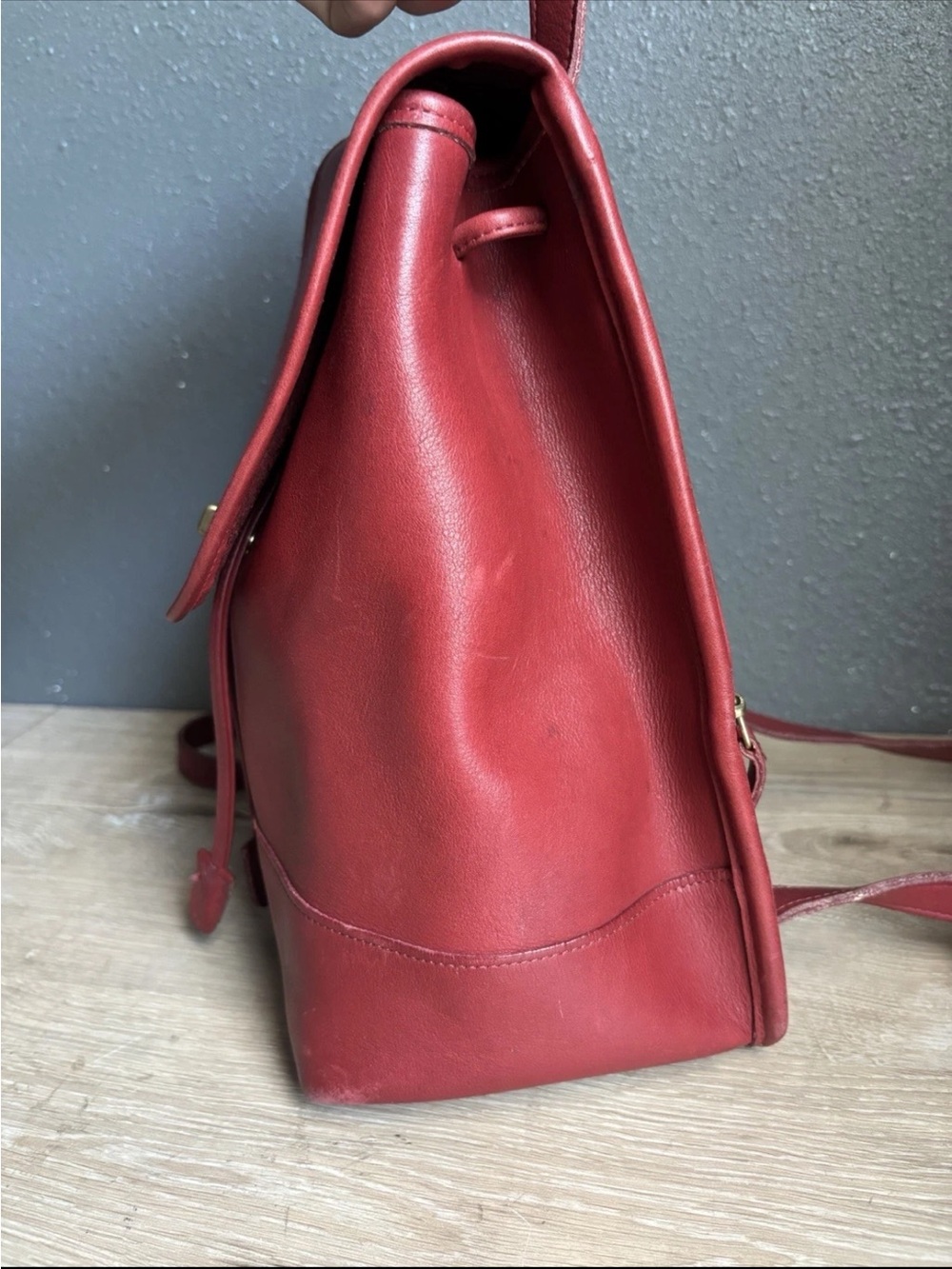 Vintage Coach 90s 9791 Red Leather Daypack Backpack - Picture 5 of 15